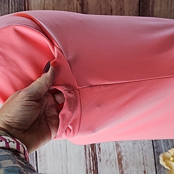 NWT TOMMY HILFIGER MELON ORANGE SHORT SLEEVE SPLIT V NECK PULLOVER TOP - Picture 5 of 15